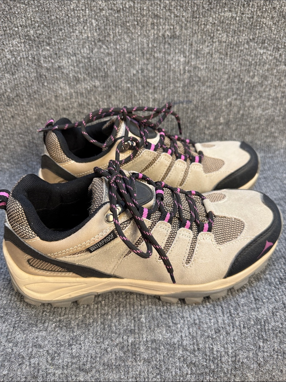Pacific Mountain Boulder Low Women’s Trail Shoes Size 8